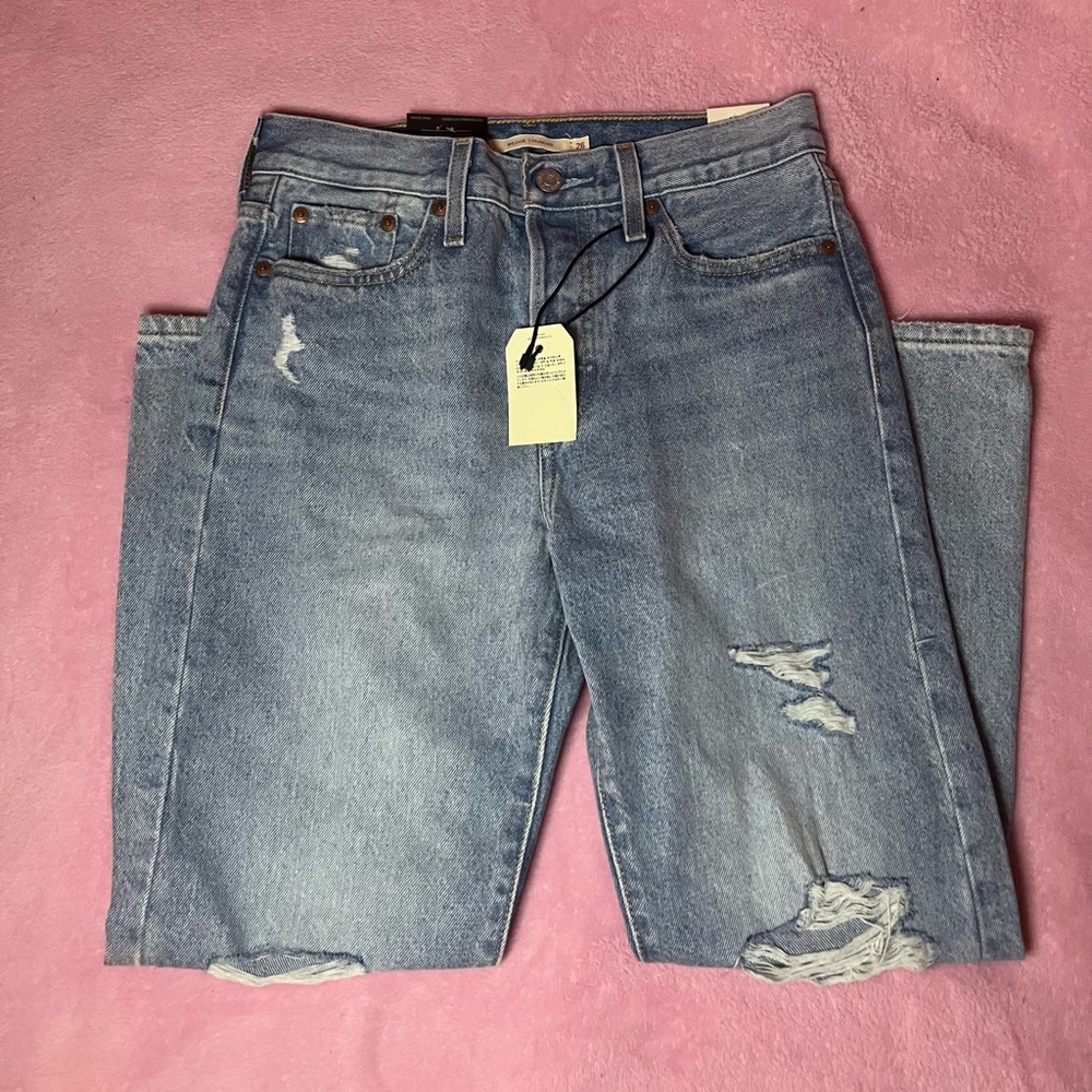 Levi’s wedgie straight jeans